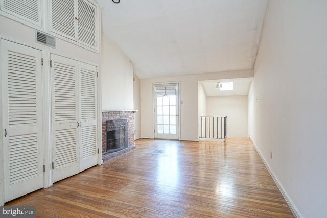 522 S 24TH ST, Philadelphia, PA 19146