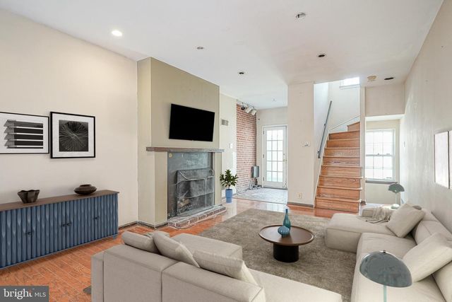 522 S 24TH ST, Philadelphia, PA 19146