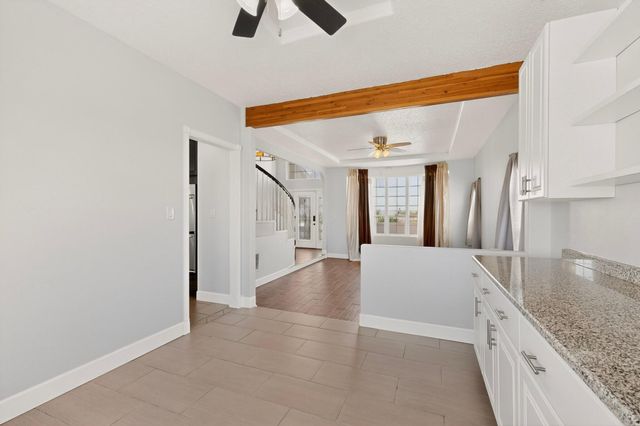 1004 6th Street SE, Rio Rancho, NM 87124