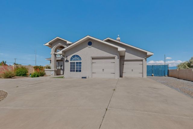 1004 6th Street SE, Rio Rancho, NM 87124