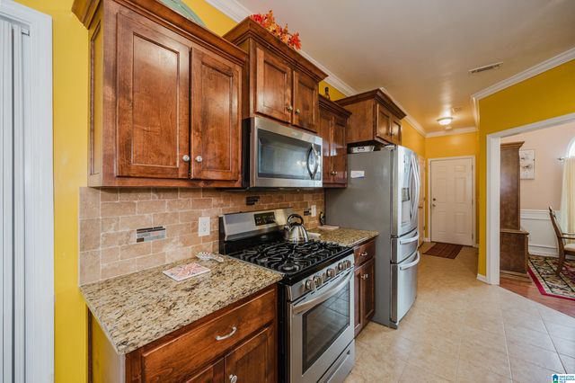 605 TENBURY LANE, Cropwell, AL 35054
