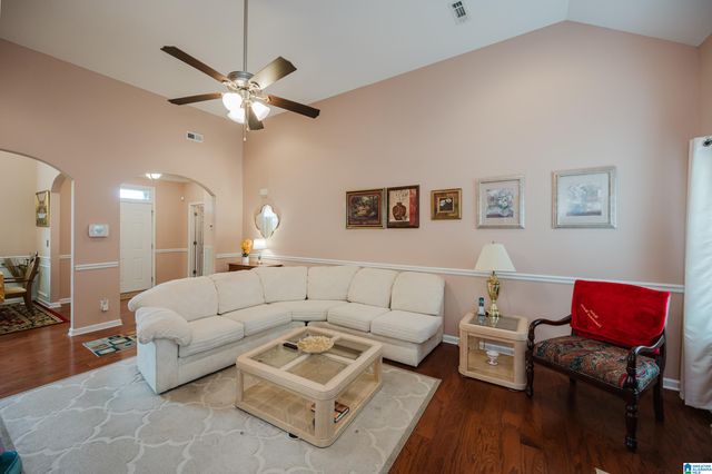 605 TENBURY LANE, Cropwell, AL 35054