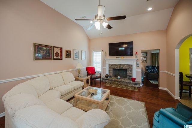 605 TENBURY LANE, Cropwell, AL 35054