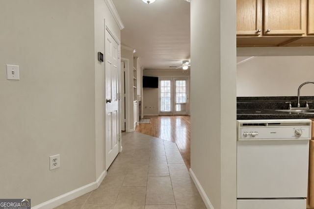 3655 Habersham Road NE 131, Atlanta, GA 30305
