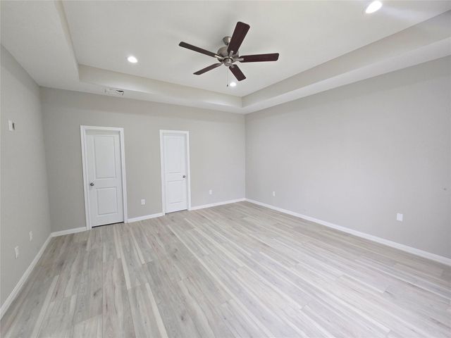 5210 Enyart Street, Houston, TX 77021