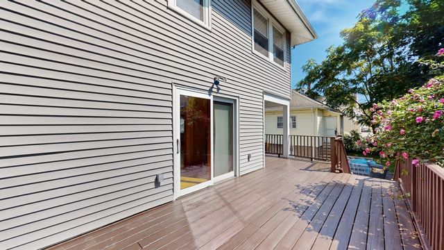 51 Division St, Quincy, MA 02171