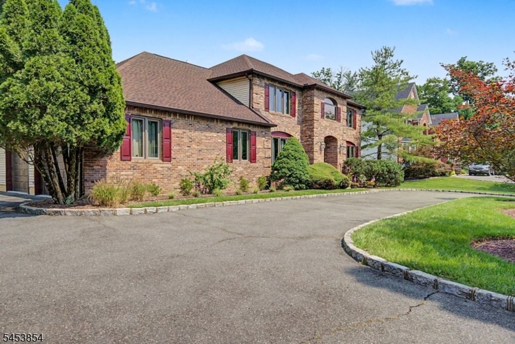2 Birchwood Ct, East Hanover Twp., NJ 07936 — photo 3