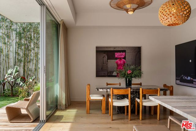 8756 Ashcroft Avenue, West Hollywood, CA 90048