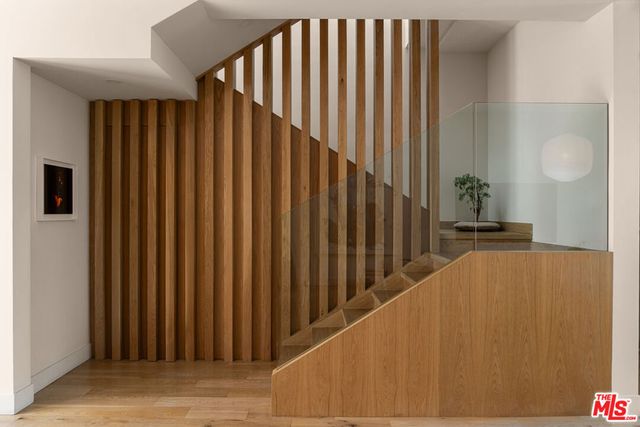 8756 Ashcroft Avenue, West Hollywood, CA 90048