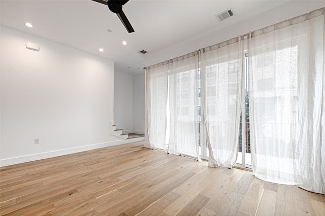 236 Melba Street 101, Dallas, TX 75208