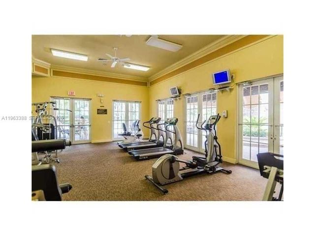 950 SW 147th Ave 2611, Pembroke Pines, FL 33027