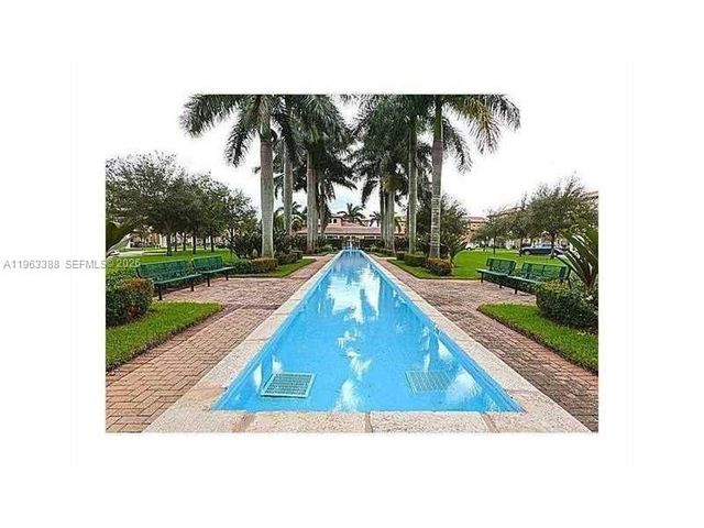 950 SW 147th Ave 2611, Pembroke Pines, FL 33027