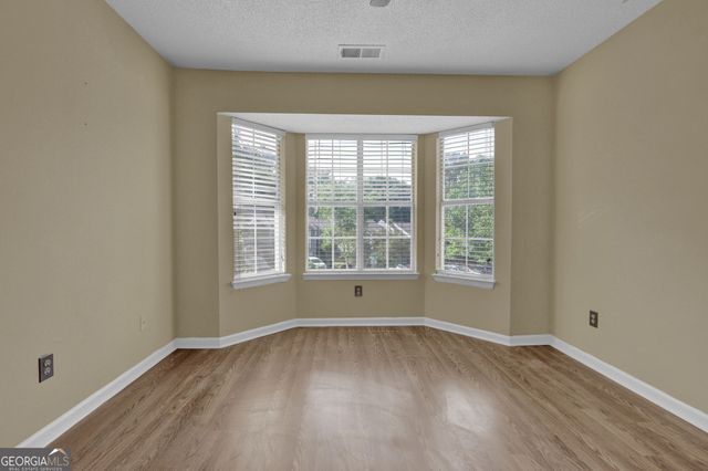 3223 Long Iron Drive, Lawrenceville, GA 30044