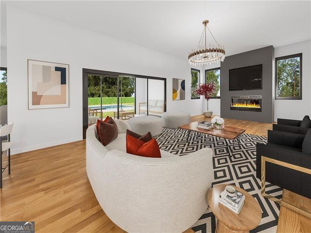 1960 Wellbourne Drive NE, Atlanta, GA 30324