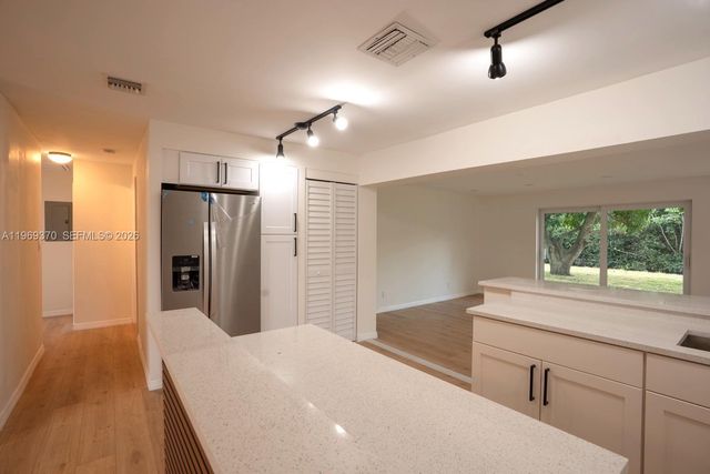 3460 NW 17th St, Lauderhill, FL 33311