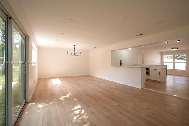 3460 NW 17th St, Lauderhill, FL 33311