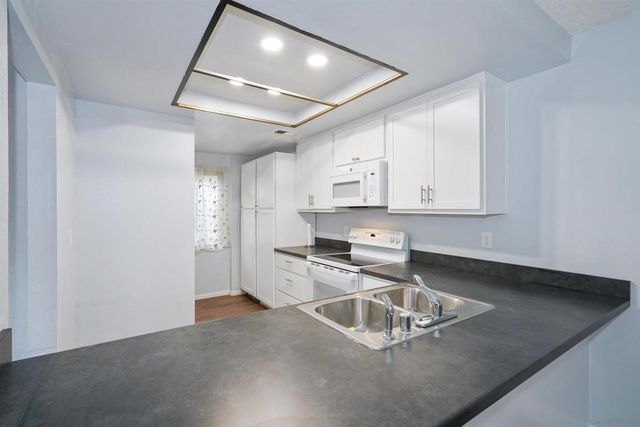 3705 Yale Drive, Oceanside, CA 92056