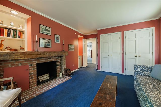 29 Whitestone Lane, Pittsford, NY 14618