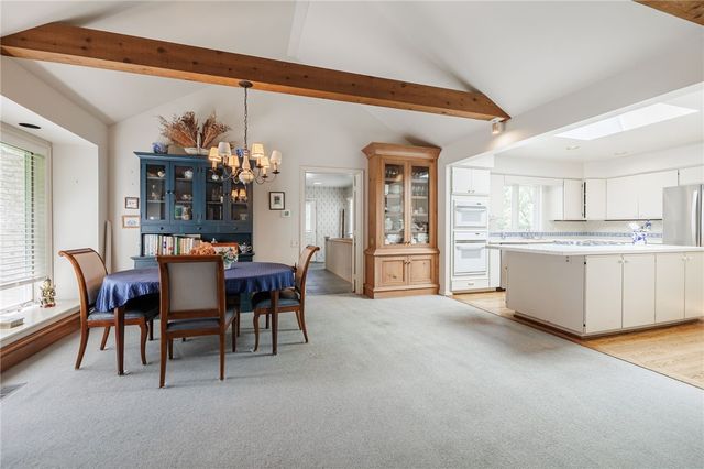 29 Whitestone Lane, Pittsford, NY 14618