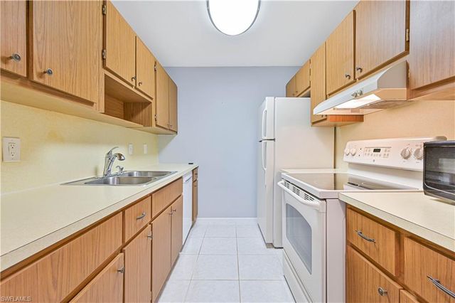 54 Laconia CT, Fort Myers, FL 33919