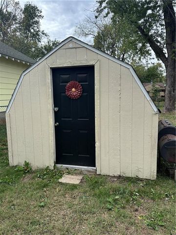 1425 Irving Street, Independence, KS 67301