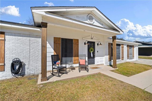 217 Stauffer Avenue, Saraland, AL 36571