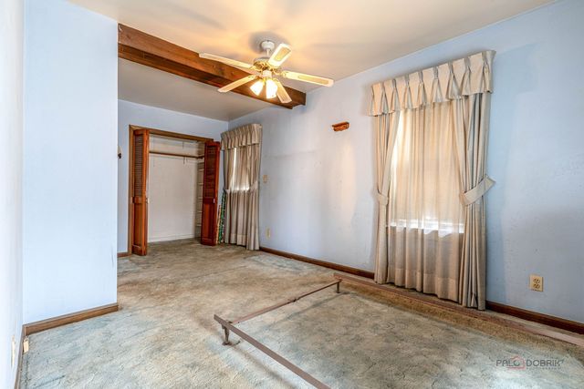 580 N Quentin Road, Palatine, IL 60067