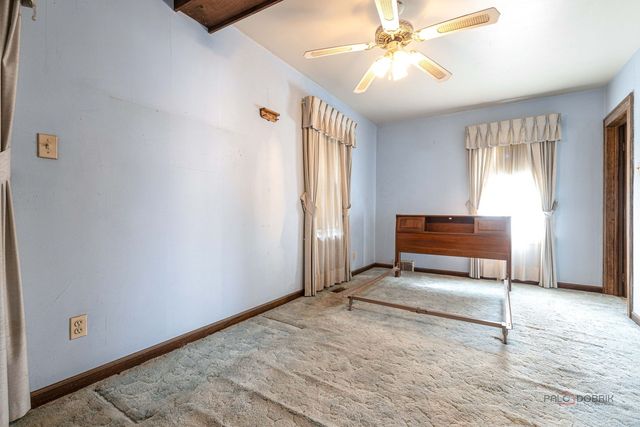 580 N Quentin Road, Palatine, IL 60067