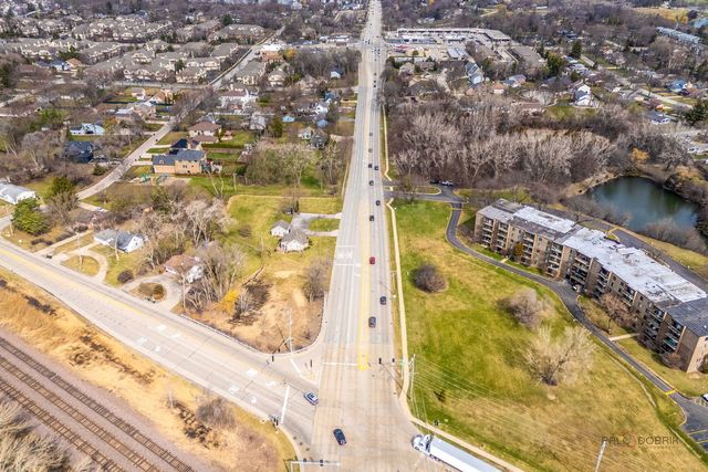 580 N Quentin Road, Palatine, IL 60067