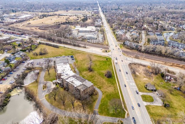 580 N Quentin Road, Palatine, IL 60067