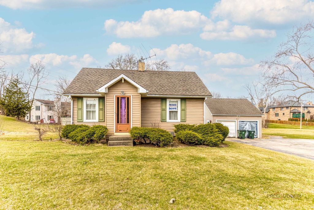 580 N Quentin Road, Palatine, IL 60067