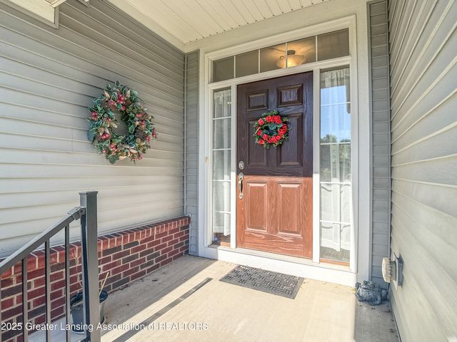 2452 Turning Leaf Lane, Okemos, MI 48864