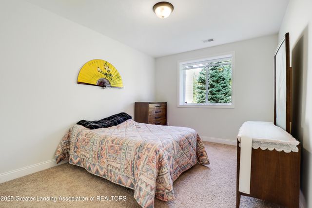 2452 Turning Leaf Lane, Okemos, MI 48864