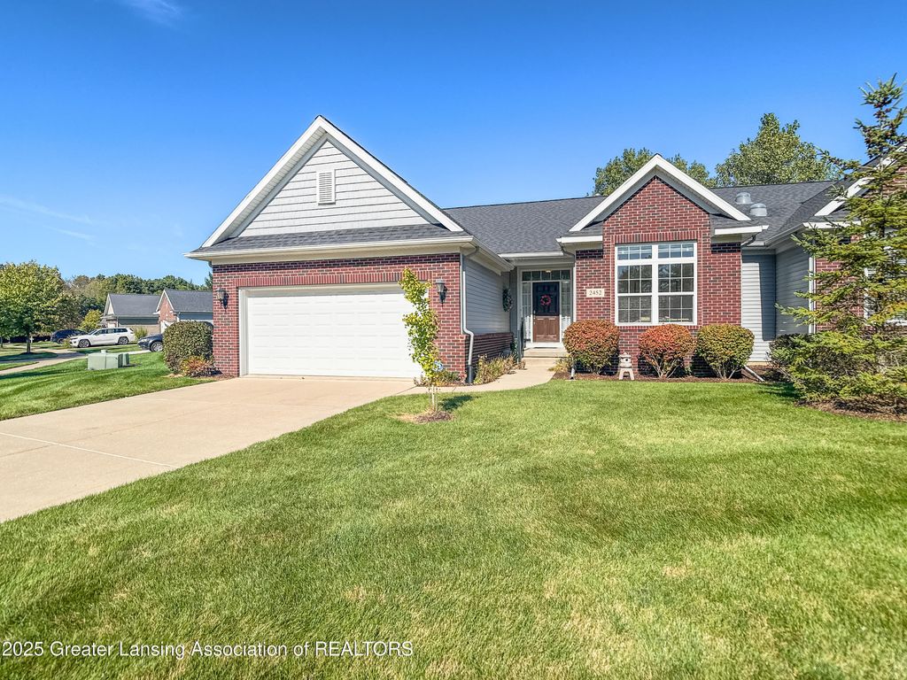 2452 Turning Leaf Lane, Okemos, MI 48864