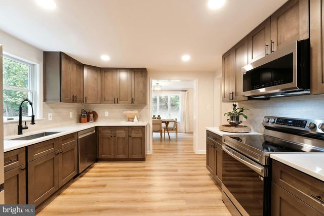 37740 LONG LN, Lovettsville, VA 20180