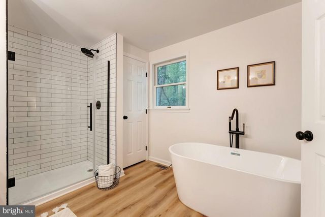 37740 LONG LN, Lovettsville, VA 20180