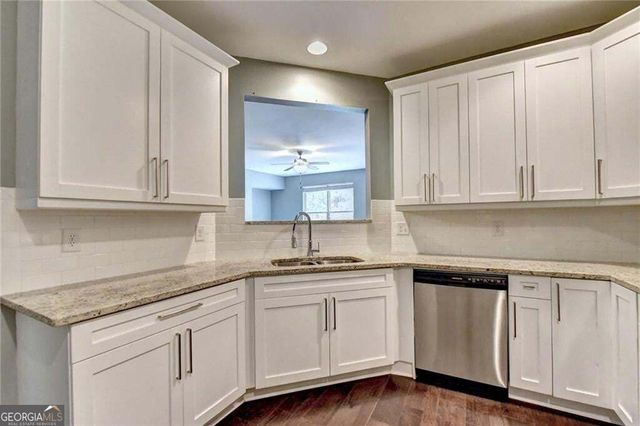 5605 Bright Cross Way, Suwanee, GA 30024