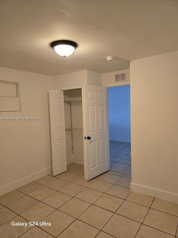 28055 SW 143rd Ct, Homestead, FL 33033