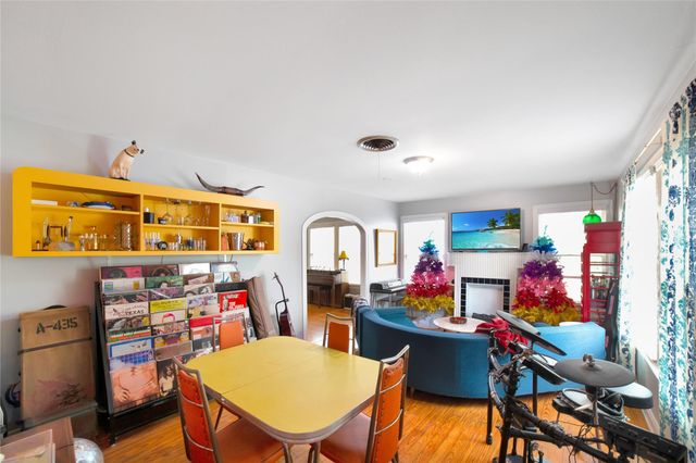 2806 Breeze TER, Austin, TX 78722