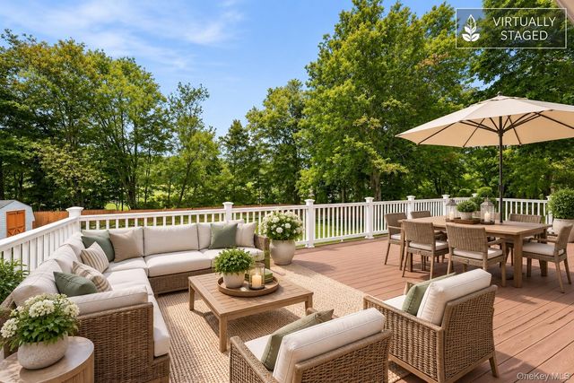 674 Eagle Valley Road, Tuxedo Park, NY 10987