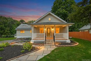 674 Eagle Valley Road, Tuxedo Park, NY 10987