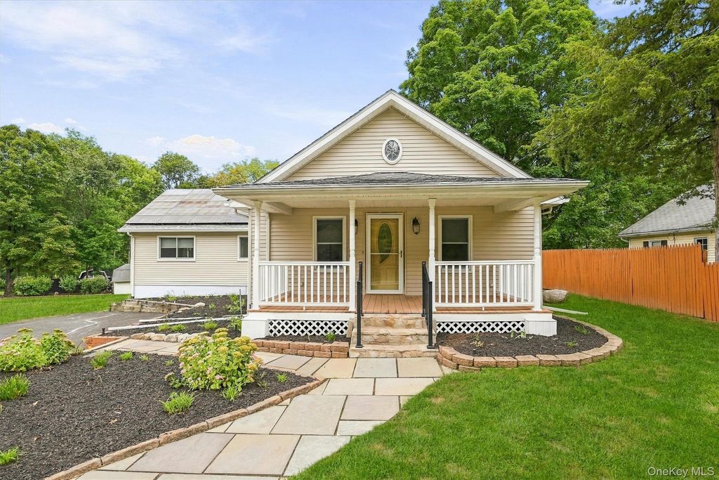 674 Eagle Valley Road, Tuxedo Park, NY 10987 — photo 3