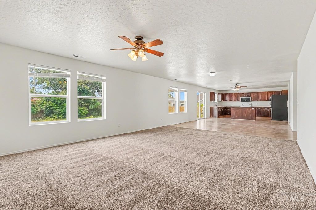 9780 W Stonewood Dr, Boise, ID 83709 photo 3