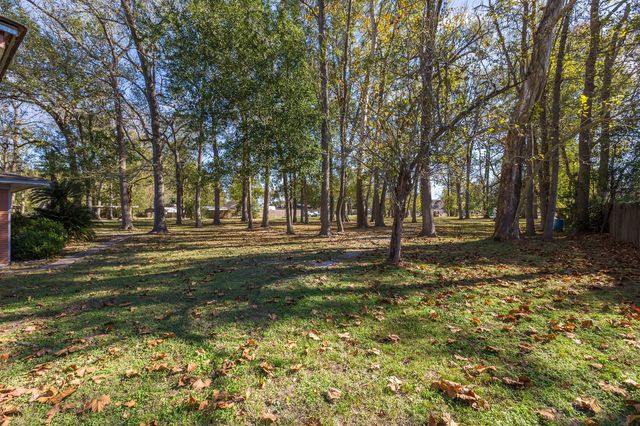 409 E Linney Street, Dayton, TX 77535