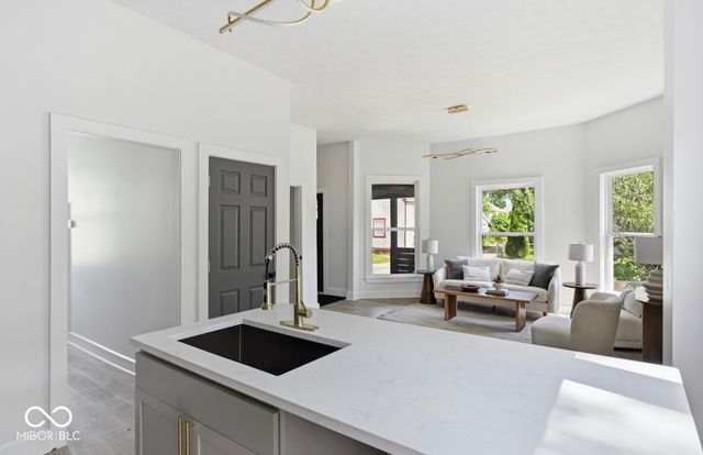 815 E 24th Street, Indianapolis, IN 46205