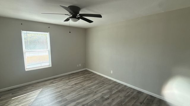 1402 Inwood Boulevard, Garland, TX 75042