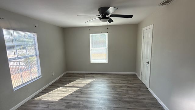 1402 Inwood Boulevard, Garland, TX 75042