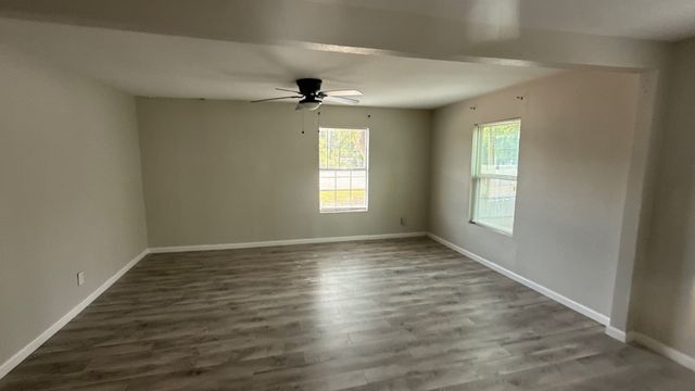 1402 Inwood Boulevard, Garland, TX 75042