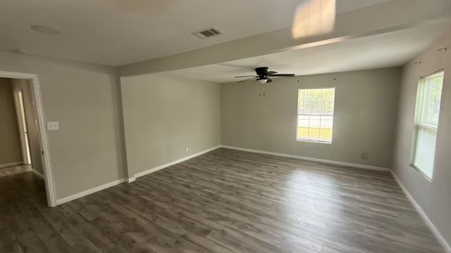 1402 Inwood Boulevard, Garland, TX 75042