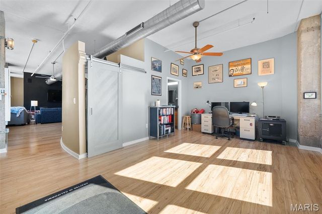 1627 Locust Street 402, St Louis, MO 63103